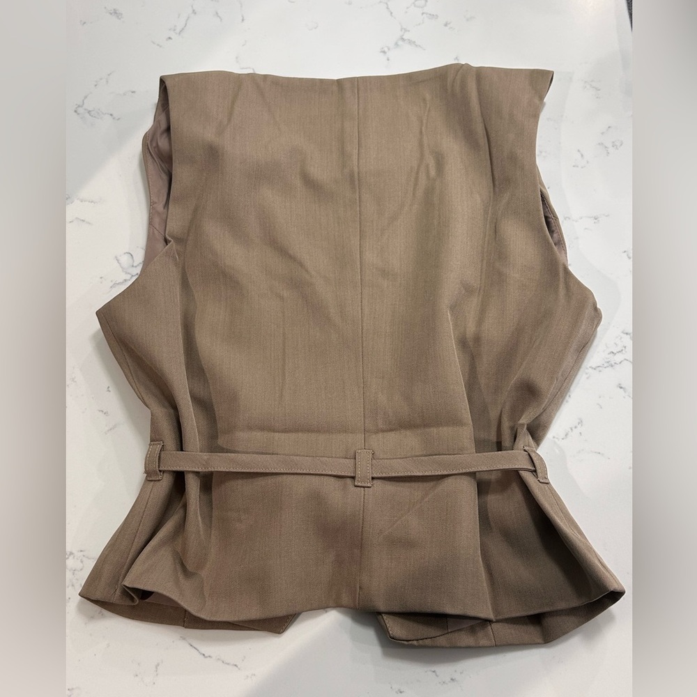 ❥𝖥𝖠𝖲𝖧𝖨𝖮𝖭𝗡𝗢𝗩𝗔: Always On Time Tie Waist Vest - Taupe - Picture 5 of 7